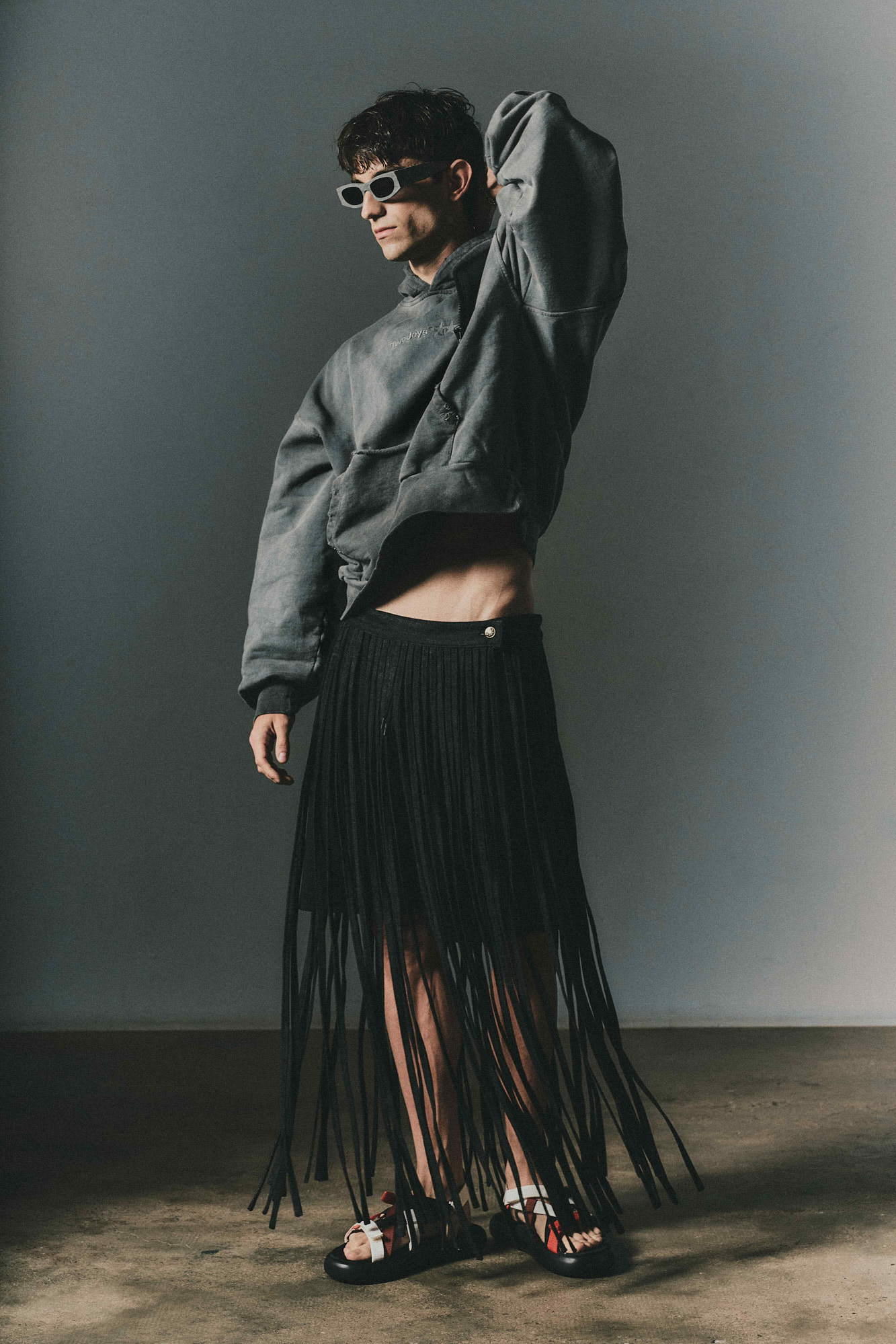 SKIN BETWEEN THE LINES 13